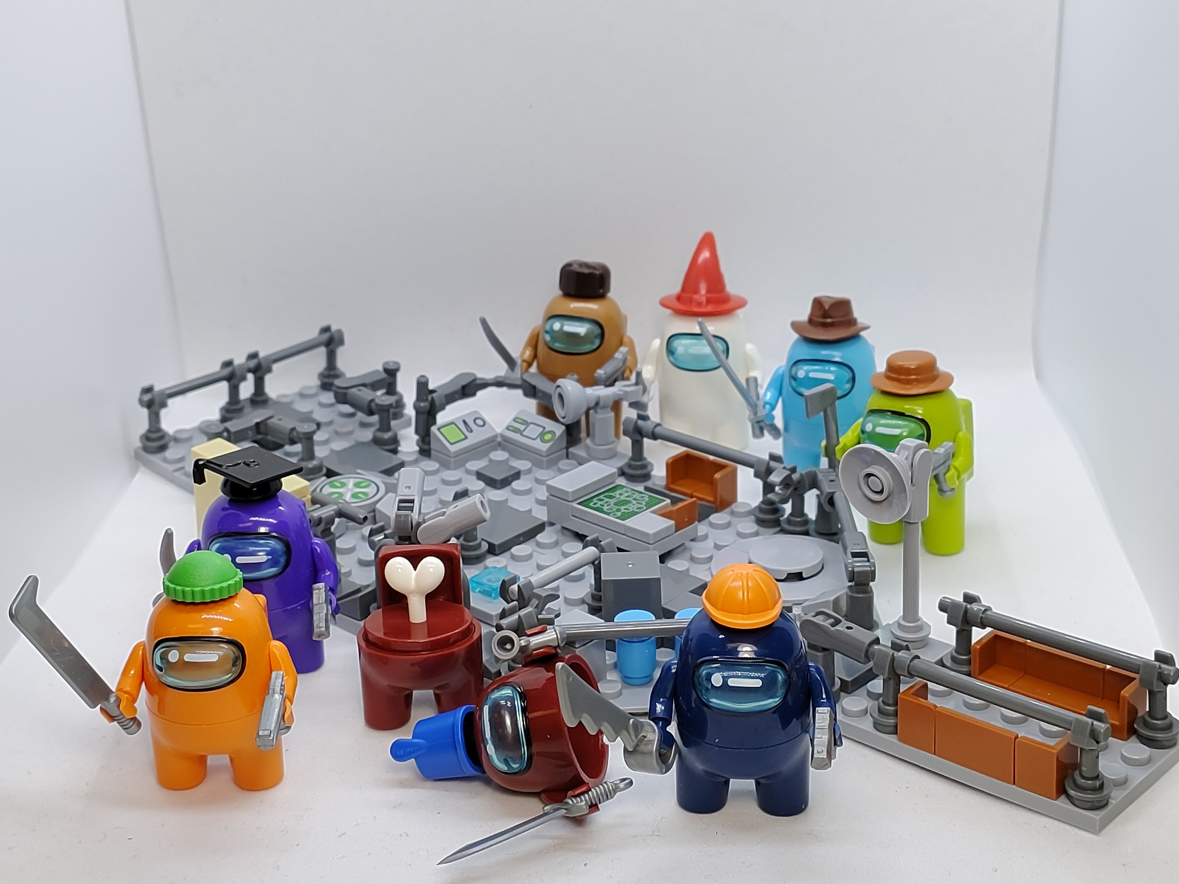 The Mayo wagon with among us crewmates and my Roblox avatar. : r/lego