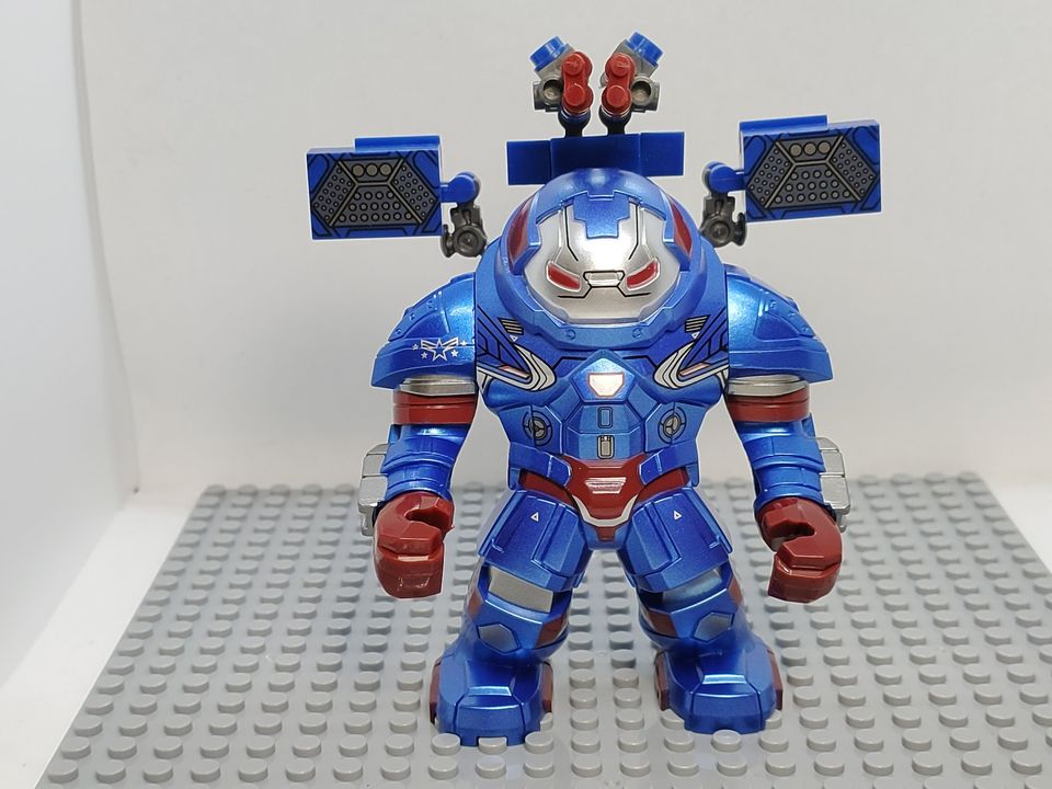 Iron Patriot Hulkbuster Custom Big Minifigure w James Rhodes